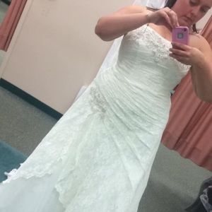 David’s Bridal Wedding Dress NWT